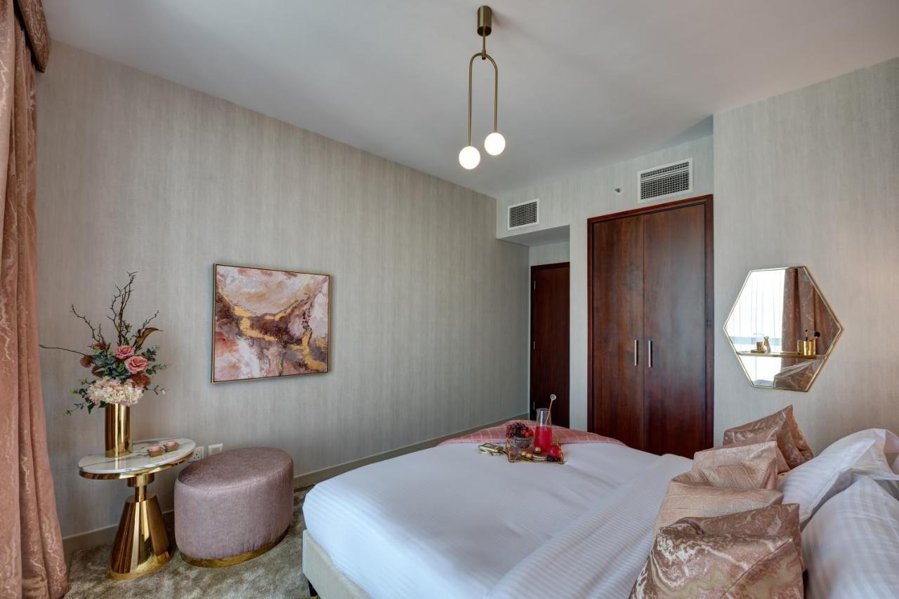 Durrani Homes - Designer 2Br Apt With Stunning Burj Khalifa And Fountain View دبي المظهر الخارجي الصورة