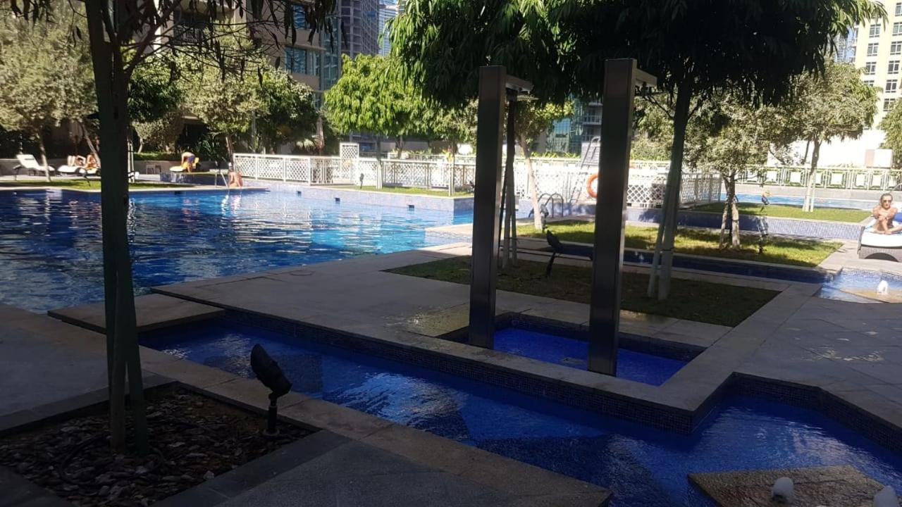 Durrani Homes - Designer 2Br Apt With Stunning Burj Khalifa And Fountain View دبي المظهر الخارجي الصورة